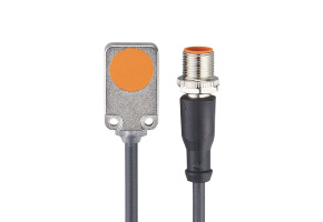 IQ2009 - Inductive sensor with IO-Link